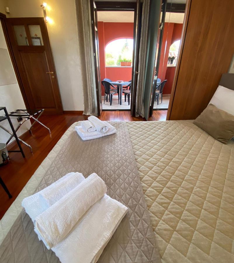 Villa Laura B&B Fossano Exterior photo