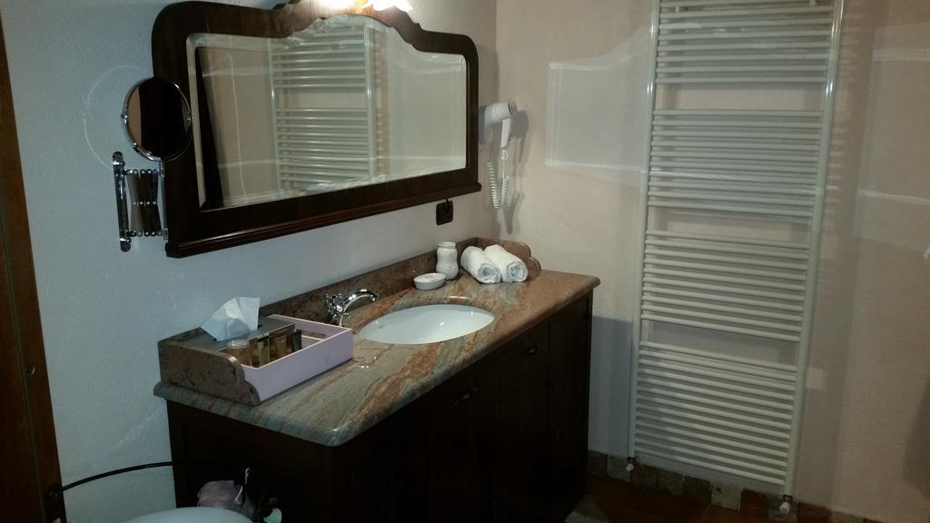 Villa Laura B&B Fossano Room photo